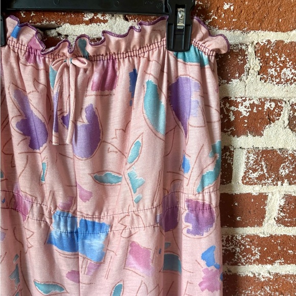 Vintage 80s lightweight strapless pink abstract floral jumpsuit - Picture 9 of 10